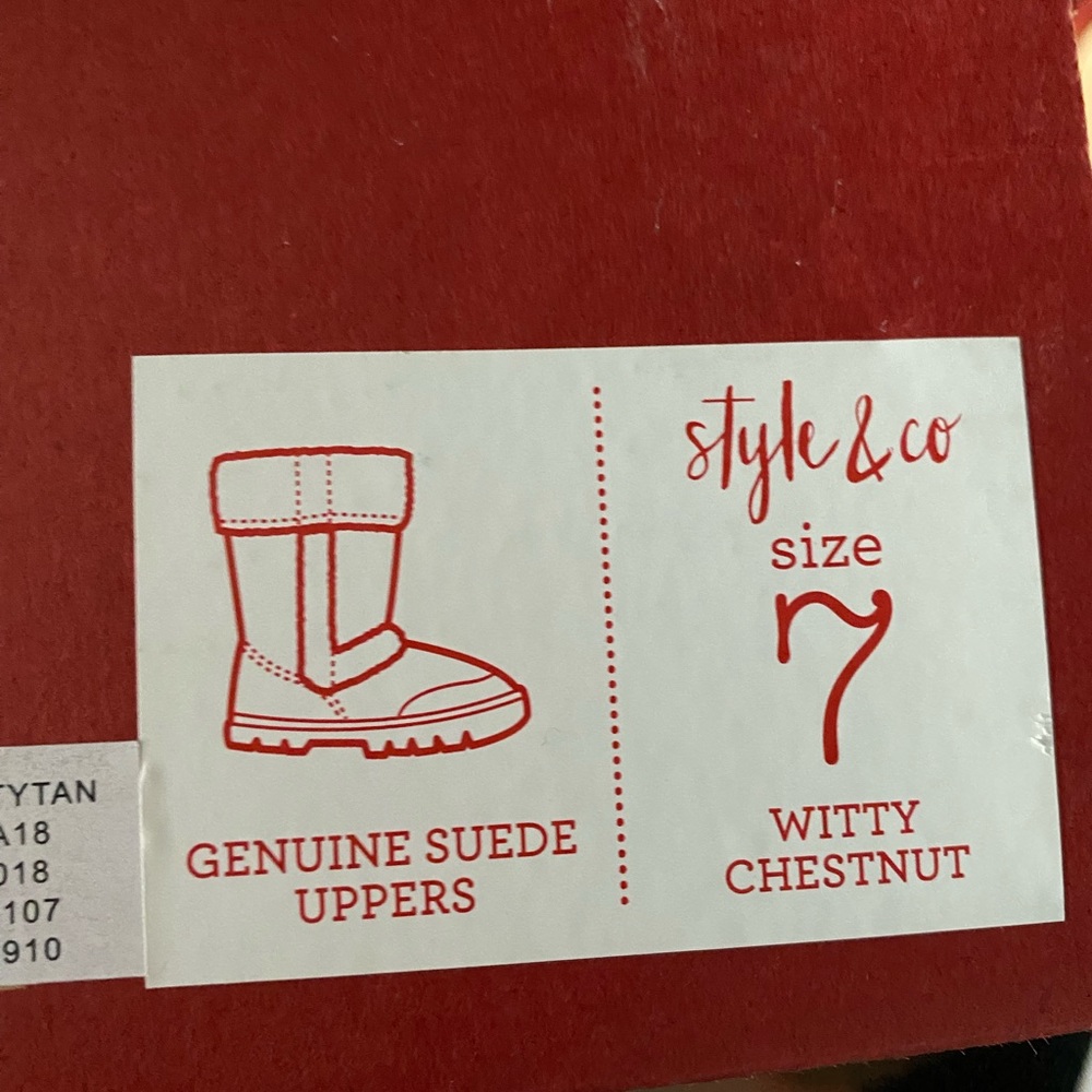 Boots - Picture 2 of 5